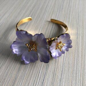 Flower bracelet